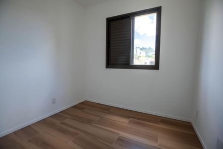 Apartamento à venda com 71m², 3 quartos e 2 vagasQuarto 3