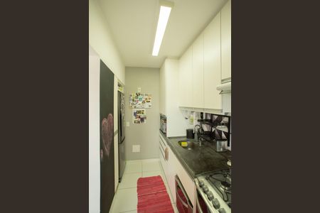 Apartamento à venda com 64m², 2 quartos e 1 vaga Apartamento à venda com 64m², 2 quartos e 1 vagaCozinha