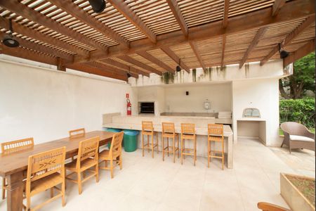 Apartamento à venda com 64m², 2 quartos e 1 vaga Apartamento à venda com 64m², 2 quartos e 1 vagaÁrea comum - Churrasqueira