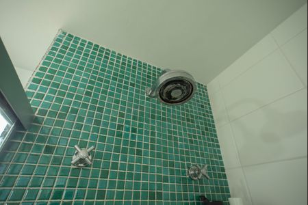 Apartamento à venda com 64m², 2 quartos e 1 vaga Apartamento à venda com 64m², 2 quartos e 1 vagaBanheiro da Suíte 1