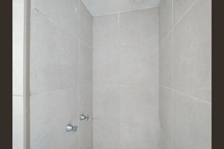 Apartamento à venda com 70m², 3 quartos e 1 vaga Apartamento à venda com 70m², 3 quartos e 1 vagaBanheiro Corredor