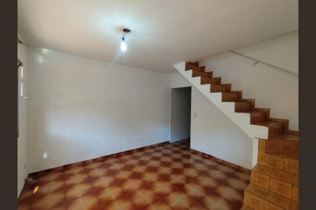 Casa à venda com 120m², 4 quartos e 5 vagasSala 