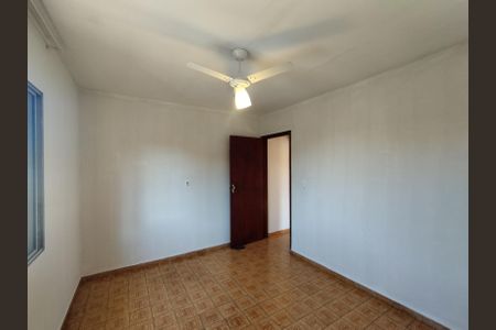 Casa à venda com 120m², 4 quartos e 5 vagasQuarto 3
