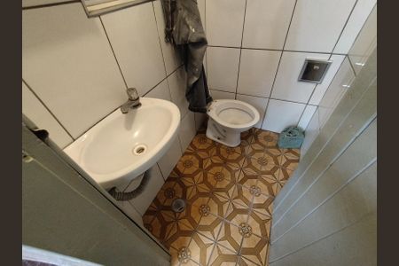 Casa à venda com 120m², 4 quartos e 5 vagasBanheiro de serviço