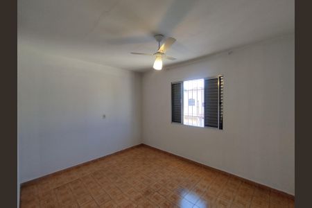 Casa à venda com 120m², 4 quartos e 5 vagasQuarto 3