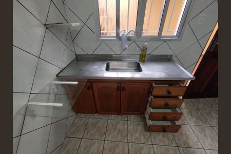 Casa à venda com 120m², 4 quartos e 5 vagasCozinha - Torneira
