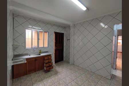 Casa à venda com 120m², 4 quartos e 5 vagasCozinha - Torneira