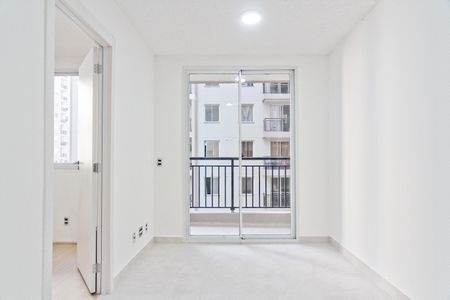 Apartamento para alugar com 39m², 2 quartos e sem vaga Apartamento para alugar com 39m², 2 quartos e sem vagaSala