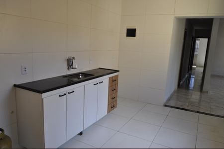 Casa para alugar com 220m², 3 quartos e 1 vagaCozinha