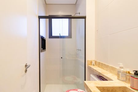 Apartamento à venda com 52m², 2 quartos e 1 vaga Apartamento à venda com 52m², 2 quartos e 1 vagaBanheiro