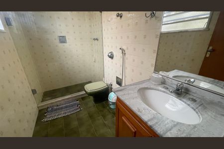 Casa à venda com 400m², 6 quartos e 3 vagasBanheiro social 1