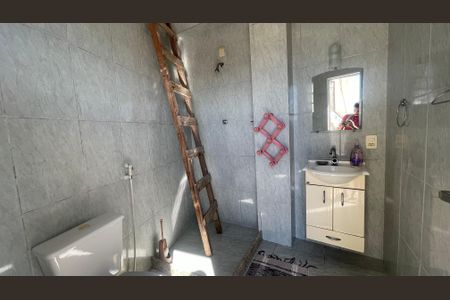 Casa à venda com 400m², 6 quartos e 3 vagasBanheiro da Área externa