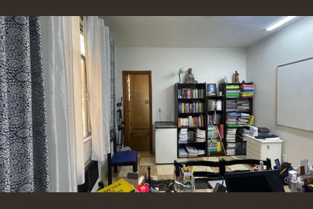 Casa à venda com 400m², 6 quartos e 3 vagasSuíte 2