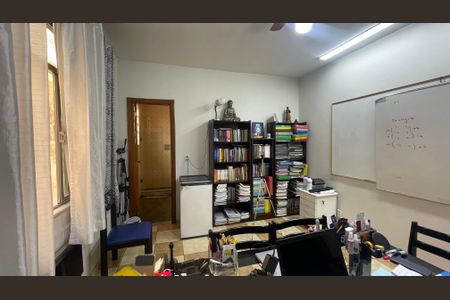 Casa à venda com 400m², 6 quartos e 3 vagasSuíte 2