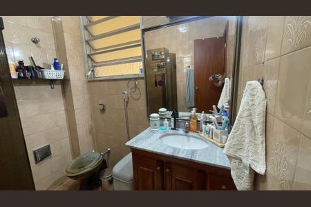 Casa à venda com 400m², 6 quartos e 3 vagasBanheiro da Suíte 1