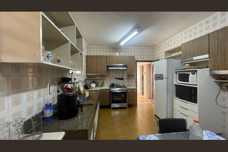 Casa à venda com 400m², 6 quartos e 3 vagasCozinha