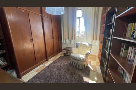 Casa à venda com 400m², 6 quartos e 3 vagasQuarto 2