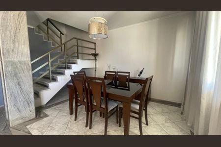 Sala de casa à venda com 6 quartos, 400m² em Tauá, Rio de Janeiro