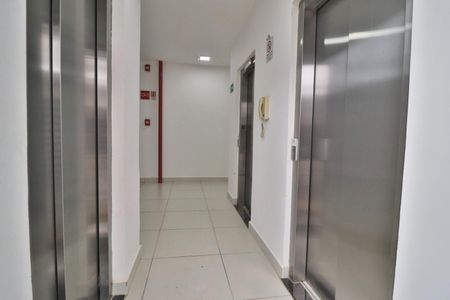 Apartamento para alugar com 59m², 2 quartos e 2 vagasElevadores