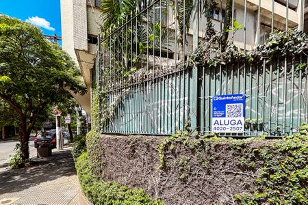 Apartamento para alugar com 100m², 1 quarto e 1 vaga