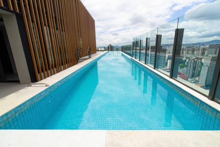 Apartamento à venda com 100m², 3 quartos e 2 vagas Apartamento à venda com 100m², 3 quartos e 2 vagasPiscina