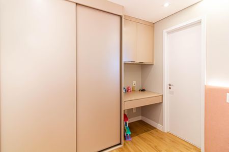 Apartamento à venda com 100m², 3 quartos e 2 vagas Apartamento à venda com 100m², 3 quartos e 2 vagasSuíte 1