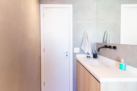 Apartamento à venda com 100m², 3 quartos e 2 vagas Apartamento à venda com 100m², 3 quartos e 2 vagasBanheiro da Suíte 3