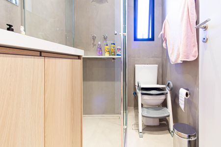 Apartamento à venda com 100m², 3 quartos e 2 vagas Apartamento à venda com 100m², 3 quartos e 2 vagasBanheiro da Suíte 1