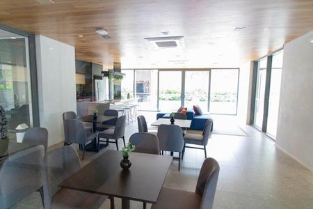 Apartamento à venda com 100m², 3 quartos e 2 vagas Apartamento à venda com 100m², 3 quartos e 2 vagasÁrea comum