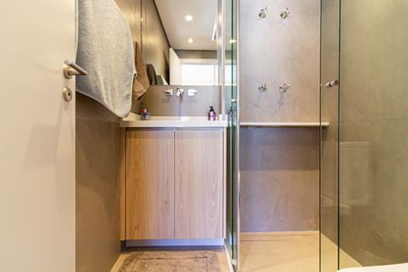 Apartamento à venda com 100m², 3 quartos e 2 vagas Apartamento à venda com 100m², 3 quartos e 2 vagasBanheiro da Suíte 2