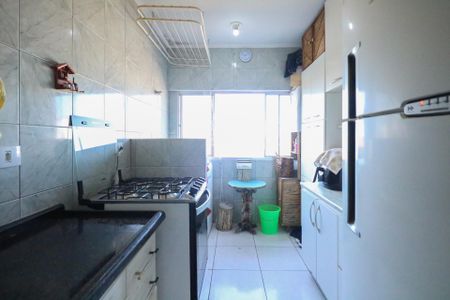 Apartamento à venda com 52m², 2 quartos e 1 vaga Apartamento à venda com 52m², 2 quartos e 1 vagaCozinha