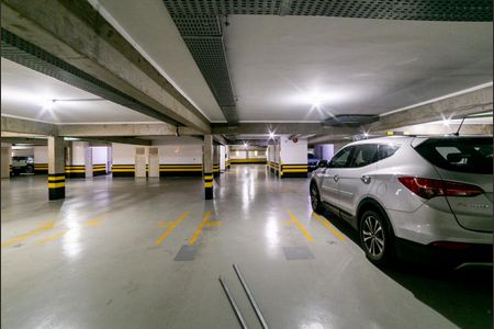 Apartamento para alugar com 150m², 4 quartos e 2 vagas Apartamento para alugar com 150m², 4 quartos e 2 vagasGaragem