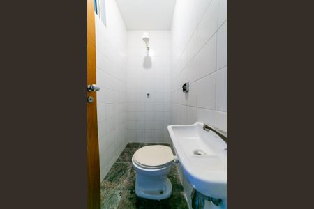 Apartamento para alugar com 150m², 4 quartos e 2 vagas Apartamento para alugar com 150m², 4 quartos e 2 vagasBanheiro de serviço