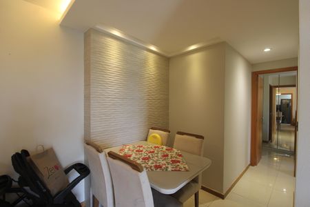 Apartamento à venda com 67m², 2 quartos e 1 vagaSala