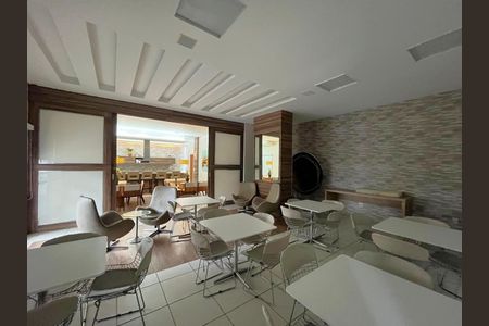 Apartamento à venda com 67m², 2 quartos e 1 vagaÁrea comum - Salão de festas