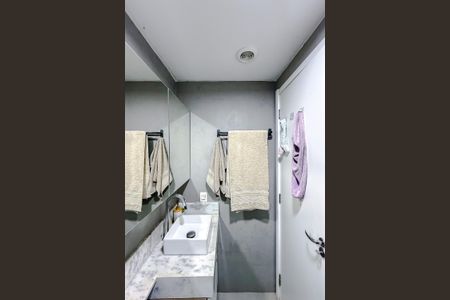 Studio à venda com 35m², 2 quartos e sem vaga Studio à venda com 35m², 2 quartos e sem vagaBanheiro