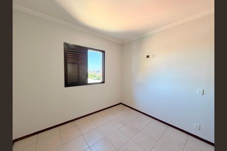 Apartamento à venda com 133m², 3 quartos e 2 vagasQuarto 1