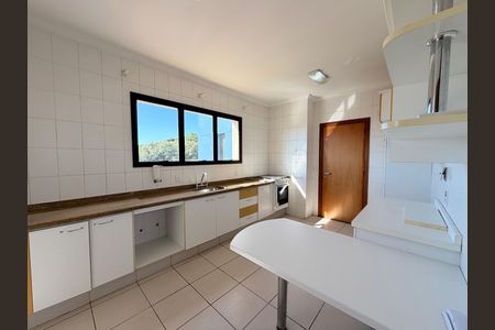 Apartamento à venda com 133m², 3 quartos e 2 vagasCozinha