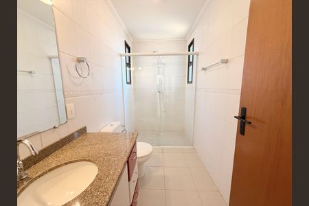 Apartamento à venda com 133m², 3 quartos e 2 vagasBanheiro Social