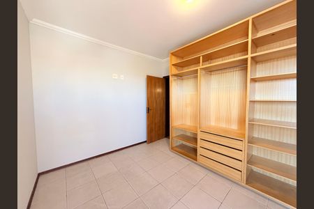 Apartamento à venda com 133m², 3 quartos e 2 vagasQuarto 2