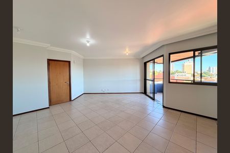 Apartamento à venda com 133m², 3 quartos e 2 vagasSala