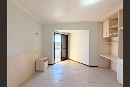 Apartamento à venda com 133m², 3 quartos e 2 vagasSuíte