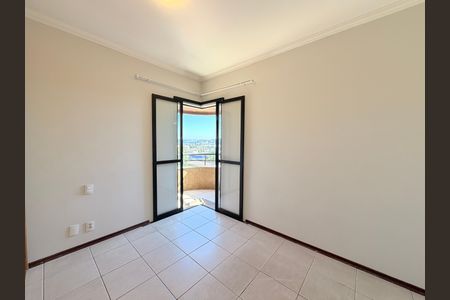 Apartamento à venda com 133m², 3 quartos e 2 vagasQuarto 2