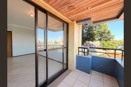 Apartamento à venda com 133m², 3 quartos e 2 vagasSacada