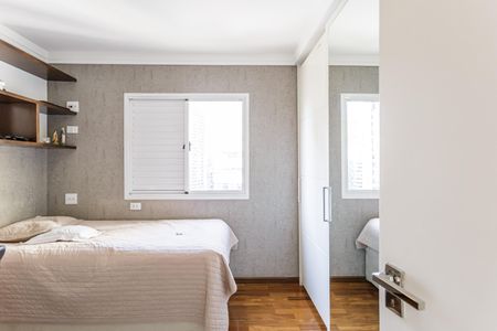 Apartamento à venda com 112m², 3 quartos e 3 vagas Apartamento à venda com 112m², 3 quartos e 3 vagasQuarto 1