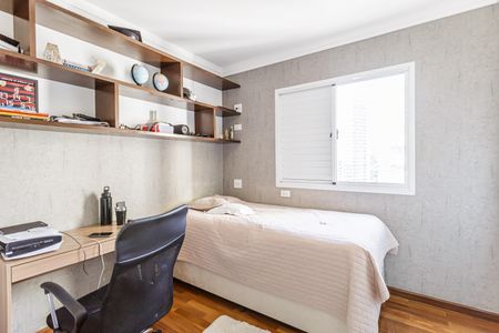 Apartamento à venda com 112m², 3 quartos e 3 vagas Apartamento à venda com 112m², 3 quartos e 3 vagasQuarto 1