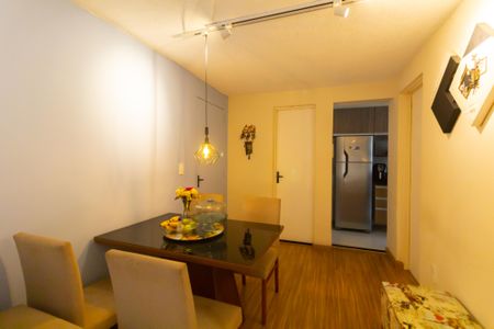 Apartamento para alugar com 40m², 2 quartos e 1 vaga Apartamento para alugar com 40m², 2 quartos e 1 vagaSala