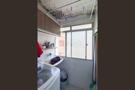 Apartamento para alugar com 40m², 2 quartos e 1 vaga Apartamento para alugar com 40m², 2 quartos e 1 vagaCozinha e Área de Serviço