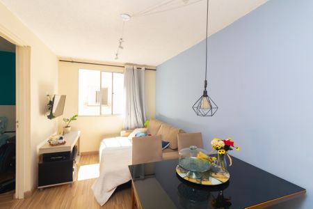 Sala de apartamento para alugar com 2 quartos, 40m² em Cidade Líder, São Paulo