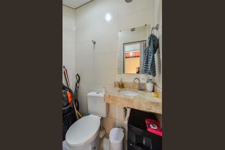 Casa à venda com 96m², 2 quartos e 1 vagaLavabo